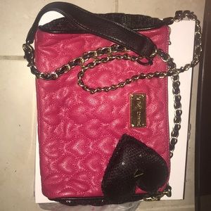 Betsy Johnson Pink Black shoulder  strap purse